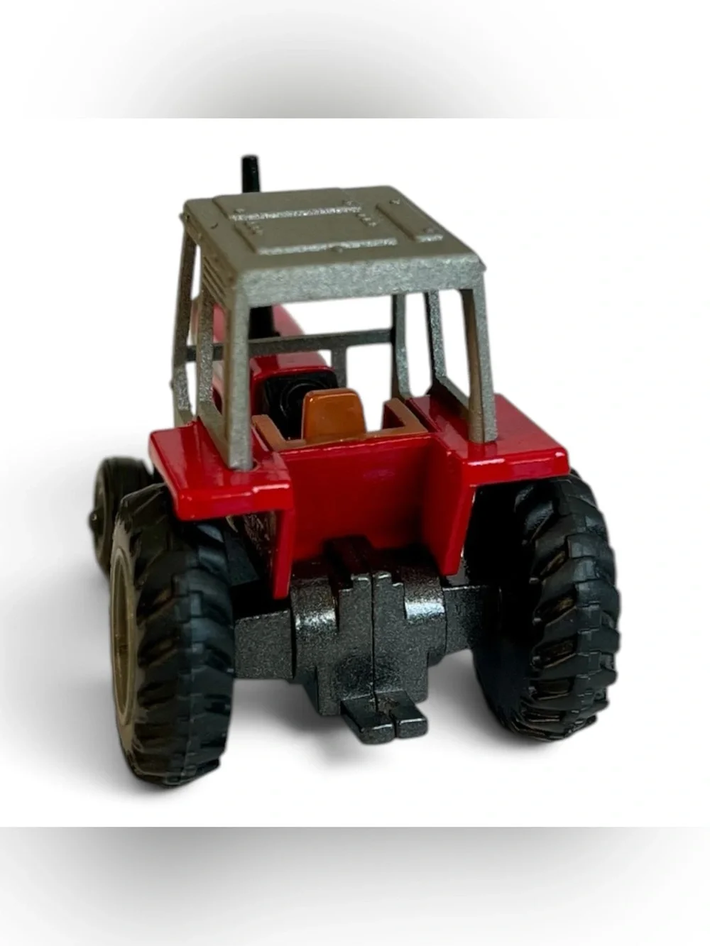 1980's ERTL Red Diecast Massey Ferguson MF 699 2WD Utility Tractor 1/64